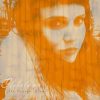 【NEW ALBUM】ワシントンの女性シンガー, Globelamp の新作『The Orange Glow』は, ドリーミーなフォーク・アルバム